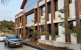 Hotel Prince Garden Daman